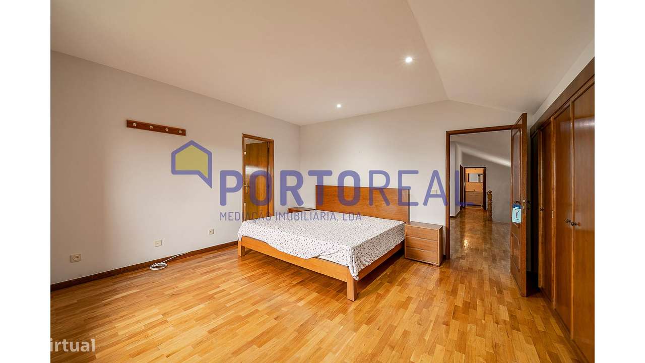 Moradia Isolada perto Praia Granja-24