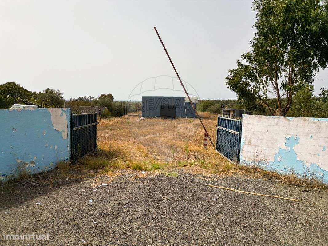 Terreno  para venda - Grande imagem: 2/9