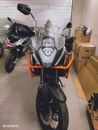 KTM Adventure - 6