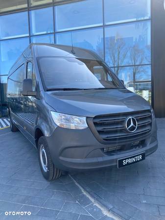 Mercedes-Benz Sprinter 317 - 2