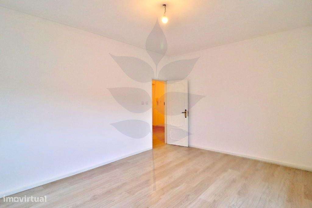 Arrenda-se T4 S. Vitor - Grande imagem: 4/29