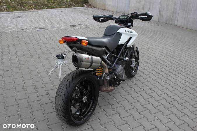 Ducati Hypermotard - 23