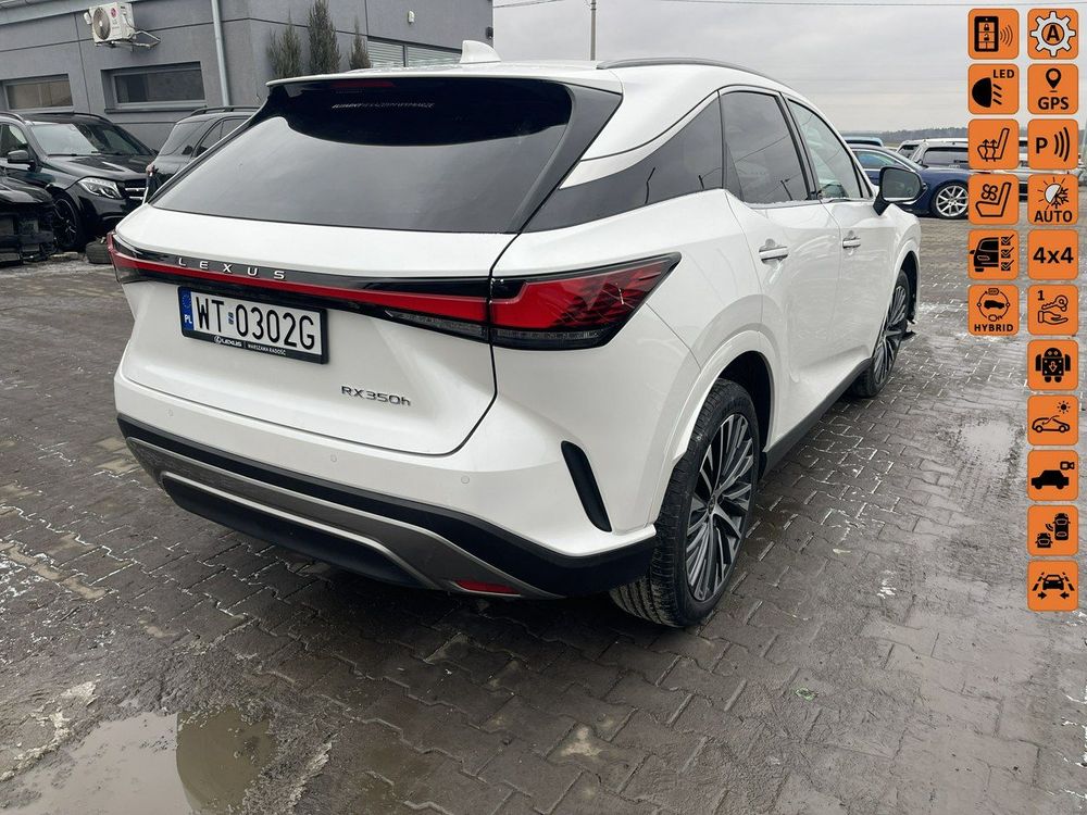 Lexus RX V 2023