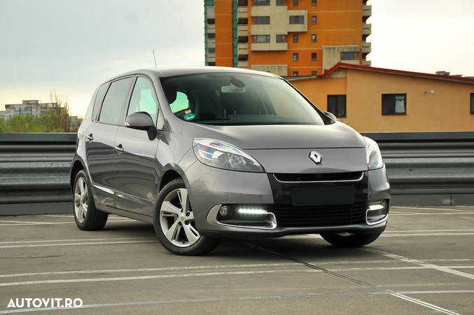 Renault Scenic - 1