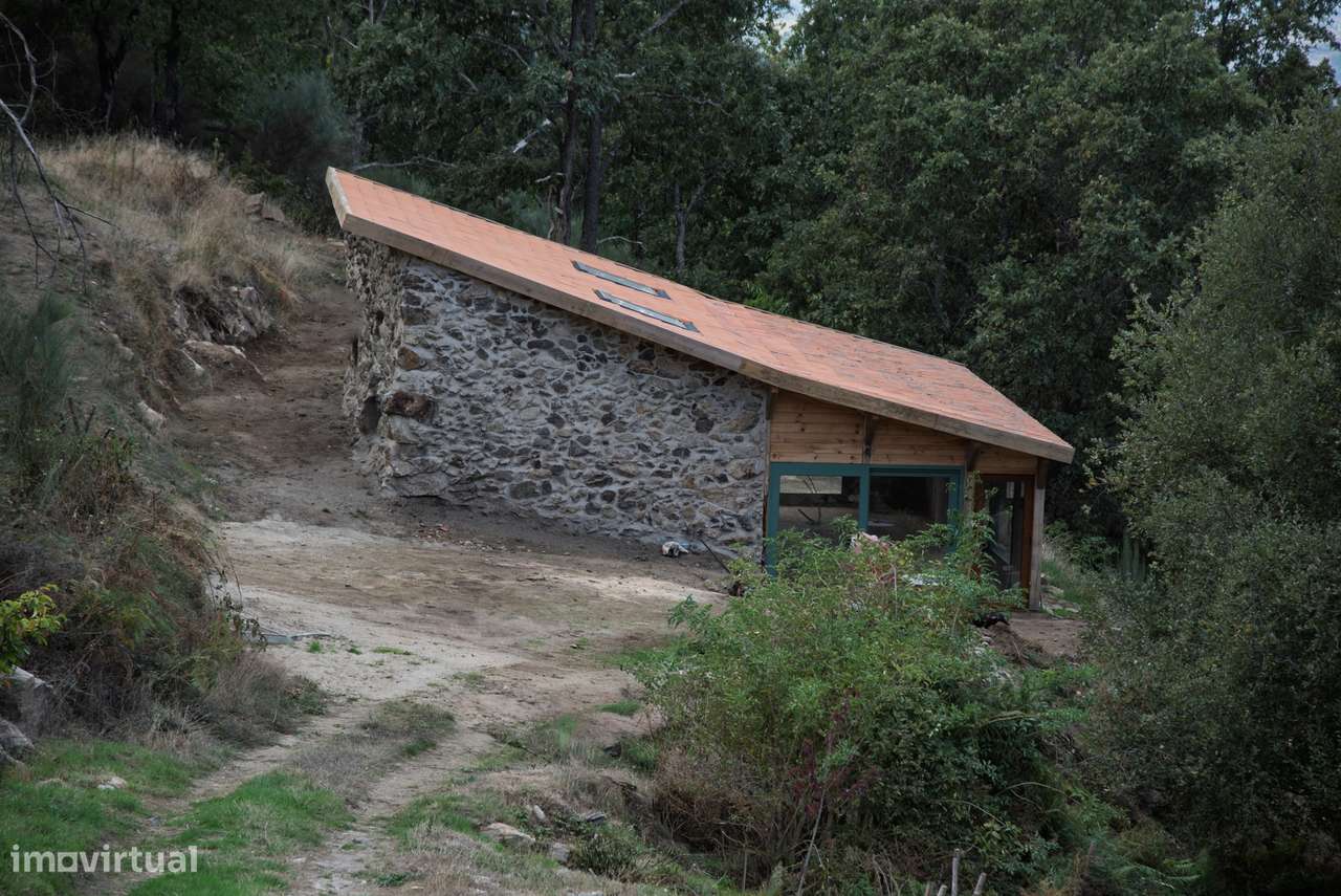 Quinta T2 Venda em Linhares,Celorico da Beira-7