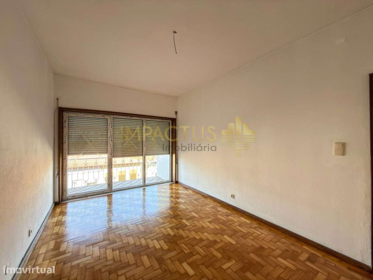 Apartamento T2+1 em Padrão da Légua-13