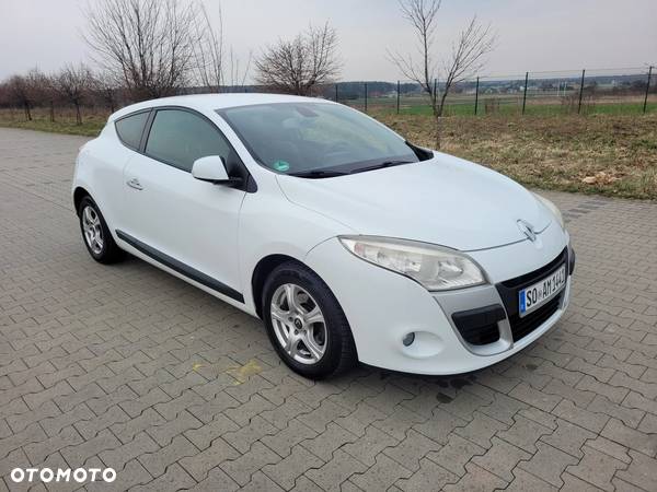 Renault Megane TCe 130 Coupe Dynamique - 10