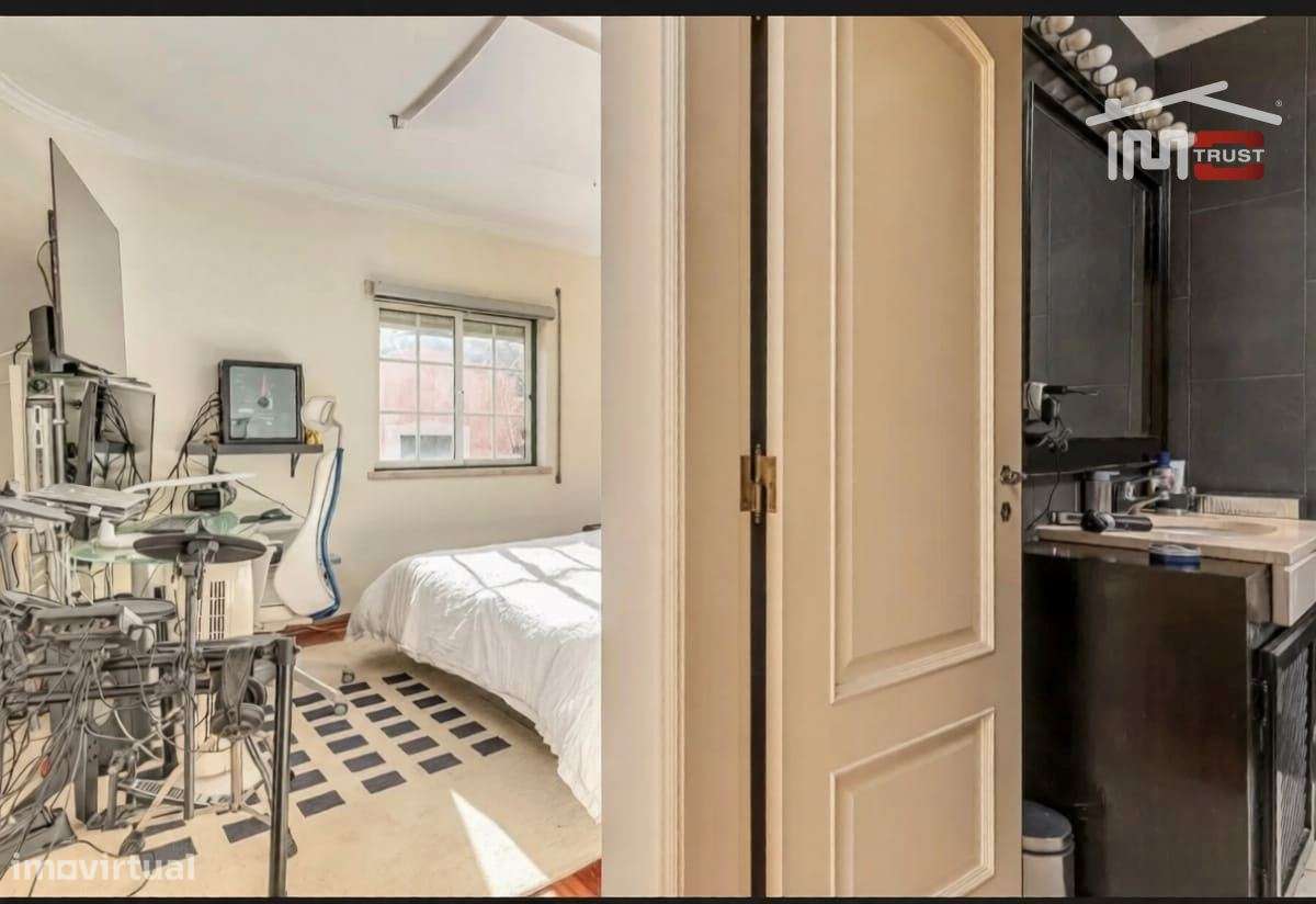 Moradia Duplex T3 Atalaia - Suite, Cozinha Equipada e Garagem.-12