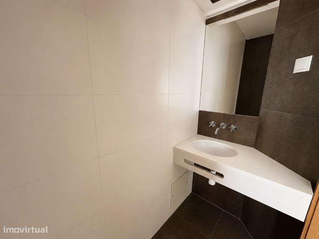 T2 na Quinta da Beloura | 2 Suítes | Garagem | Piscina | Elevador-7