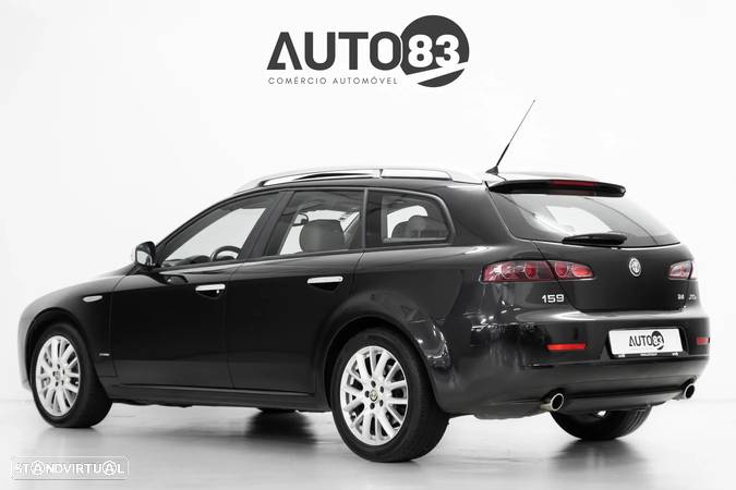 Alfa Romeo 159 Sportwagon 2.4 JTDm 20V Q-Tronic - 4