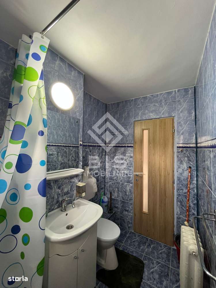 ÎNCHIRIERE: 3 Camere – Pet-Friendly – Etaj 2 – Zona Sud - Imagine principală: 3/14