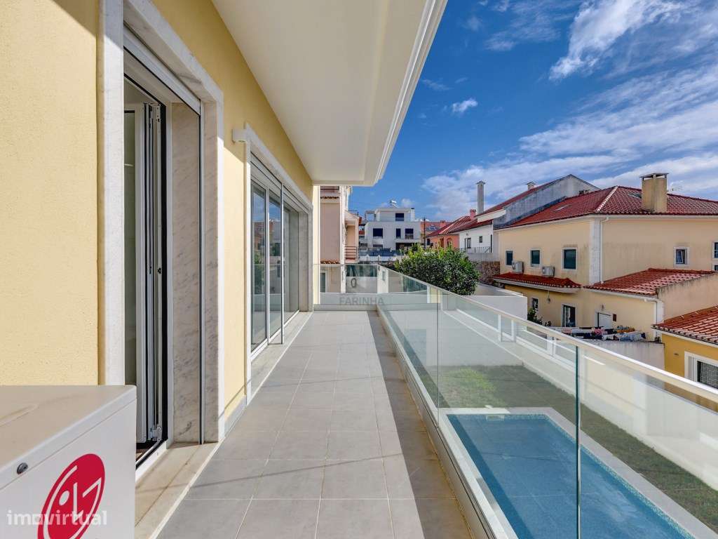 MORADIA T4 NOVA
Famões, moradia independente V4+1 nova com Jardim,...-7