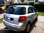 Suzuki SX4 - 5