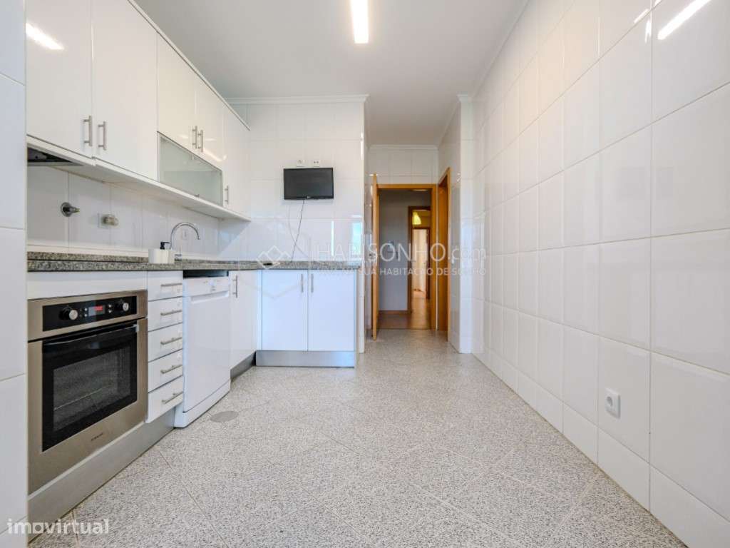 Apartamento T2 c/ Terraço | Baguim do Monte | Gondomar-9