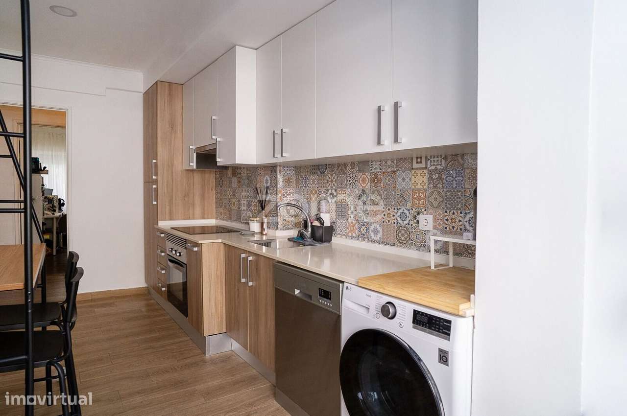 Apartamento c/ quintal Moita - Grande imagem: 5/20