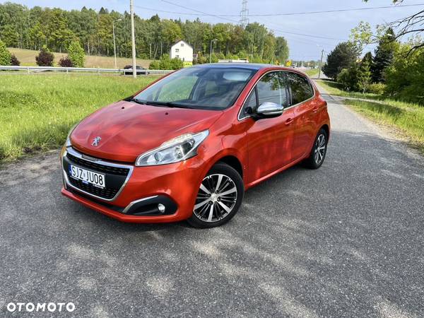 Peugeot 208 PureTech 110 Stop & Start Signature - 1