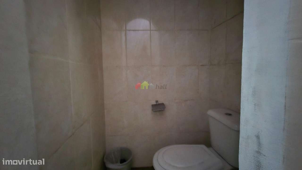 Imóvel com duas lojas-10