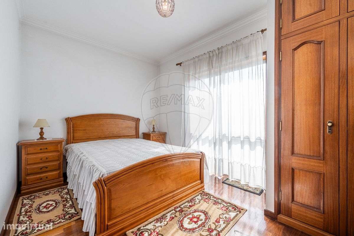 Moradia T6 para venda - Grande imagem: 2/50