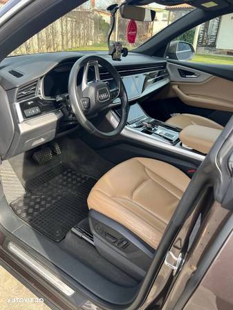 Audi Q8 50 TDI quattro tiptronic - 18