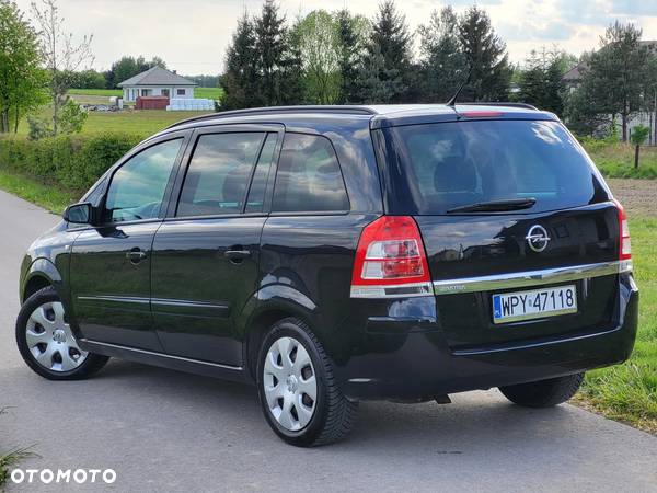 Opel Zafira 1.8 Active - 10