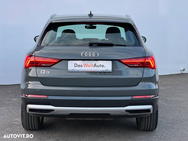 Audi Q3 2.0 40 TFSI S tronic quattro Advanced - 37