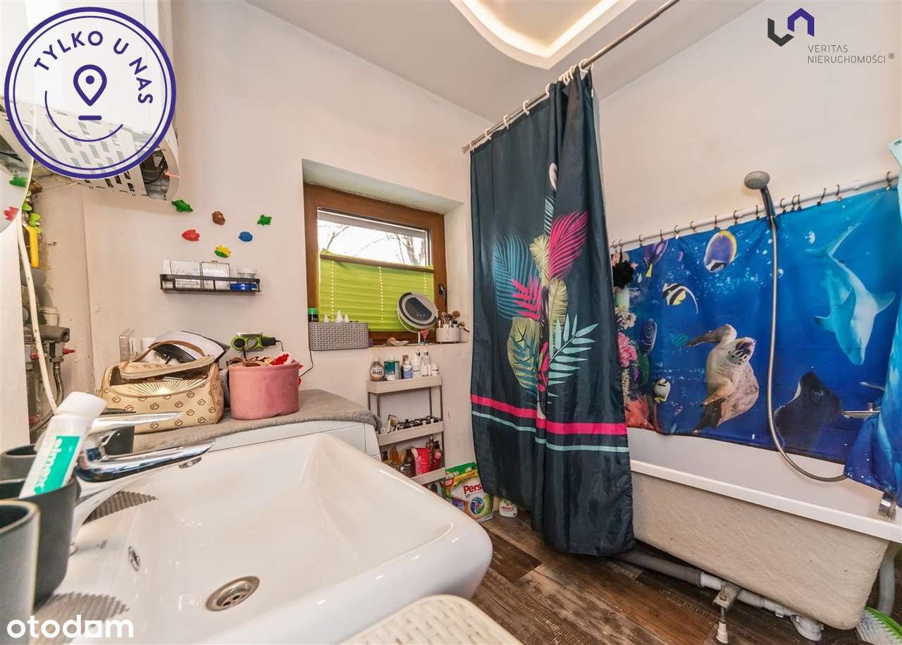 Dom z dwoma niezależnymi mieszkaniami w centum-8