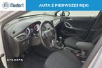 Opel Astra V 1.2 T Edition S&S - 11