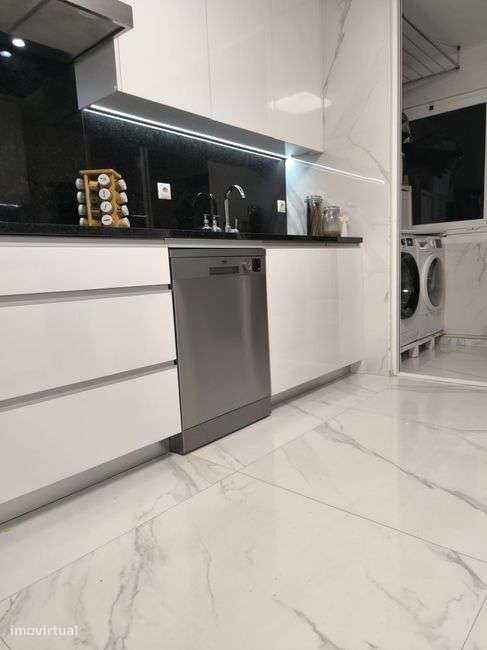 Apartamento T2 à venda no porto - Ramalde - Grande imagem: 3/30