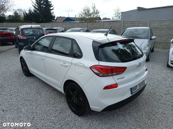 Hyundai I30 1.4 Trend - 10