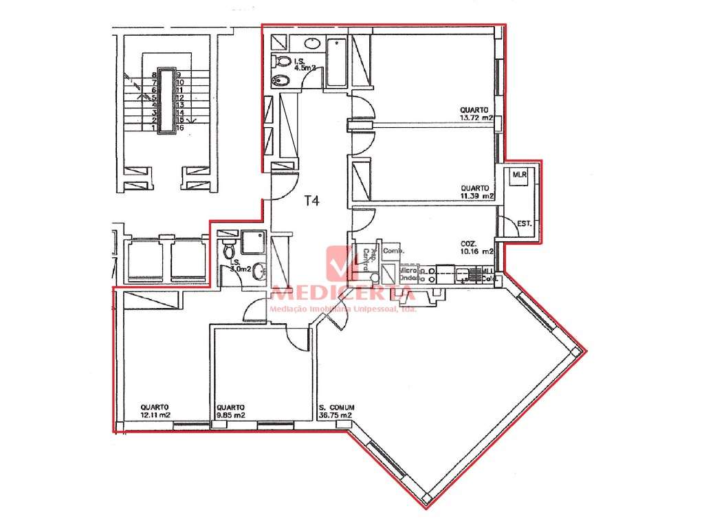 Amadora (Casas do Lago) T4 (2 Parqueamentos + Arrecadação)-24