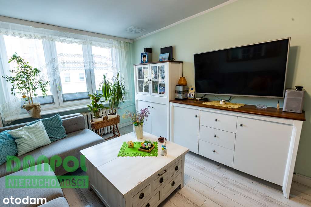 Wyzwolenia, 3pok. z wyposażeniem, 599.000,--4