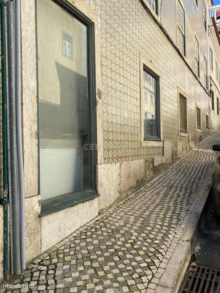 Apartamento com 3 quartos na Estrela, Lisboa-30