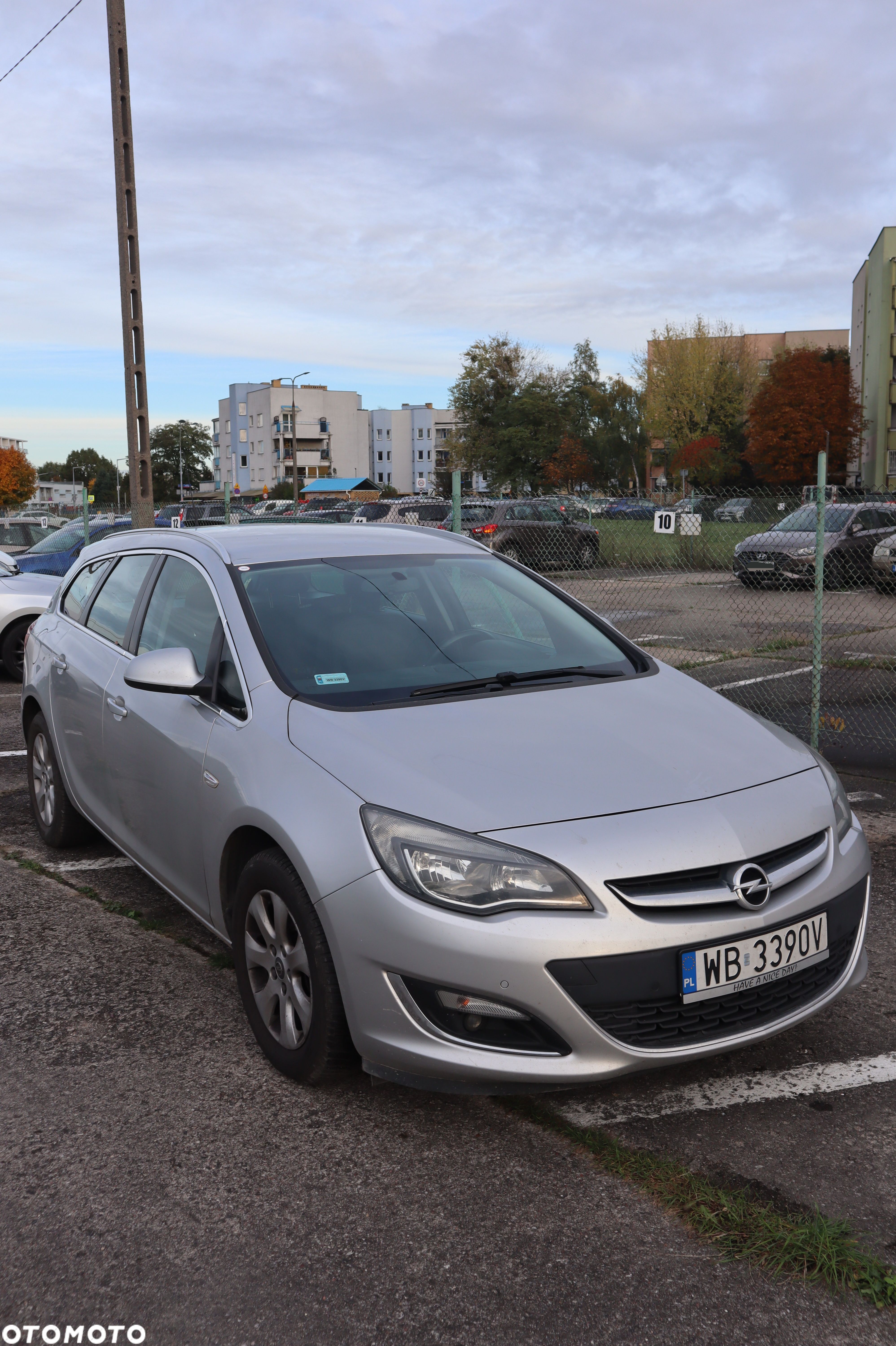 Opel Astra IV 2.0 CDTI Cosmo - 1