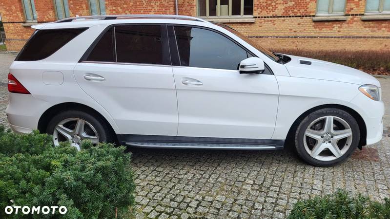 Mercedes-Benz ML 350 BlueTec 4-Matic - 15