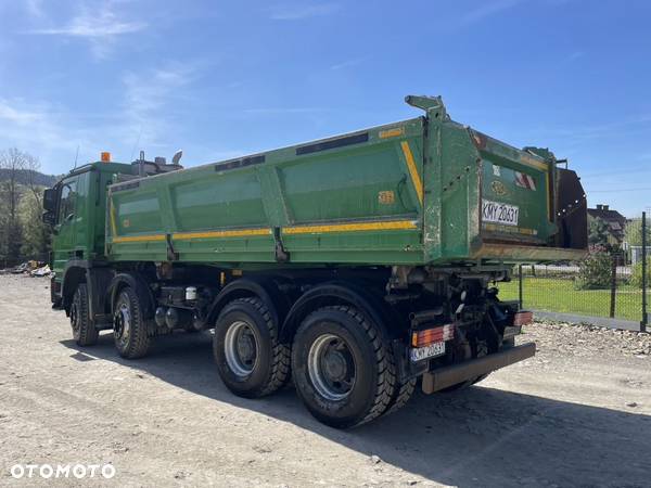 Mercedes-Benz Actros - 2