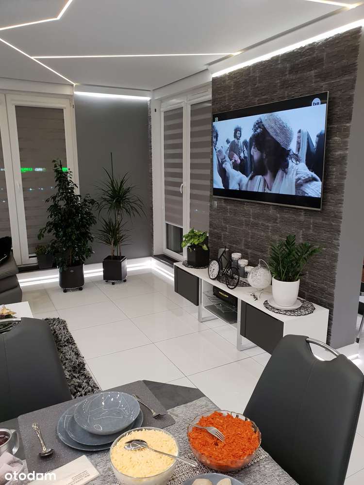 84 m²|2 tarasy|Garaż|Klimatyzacja|Rolety elektryczne|Wysoki standard - Pełny obrazek: 2/17