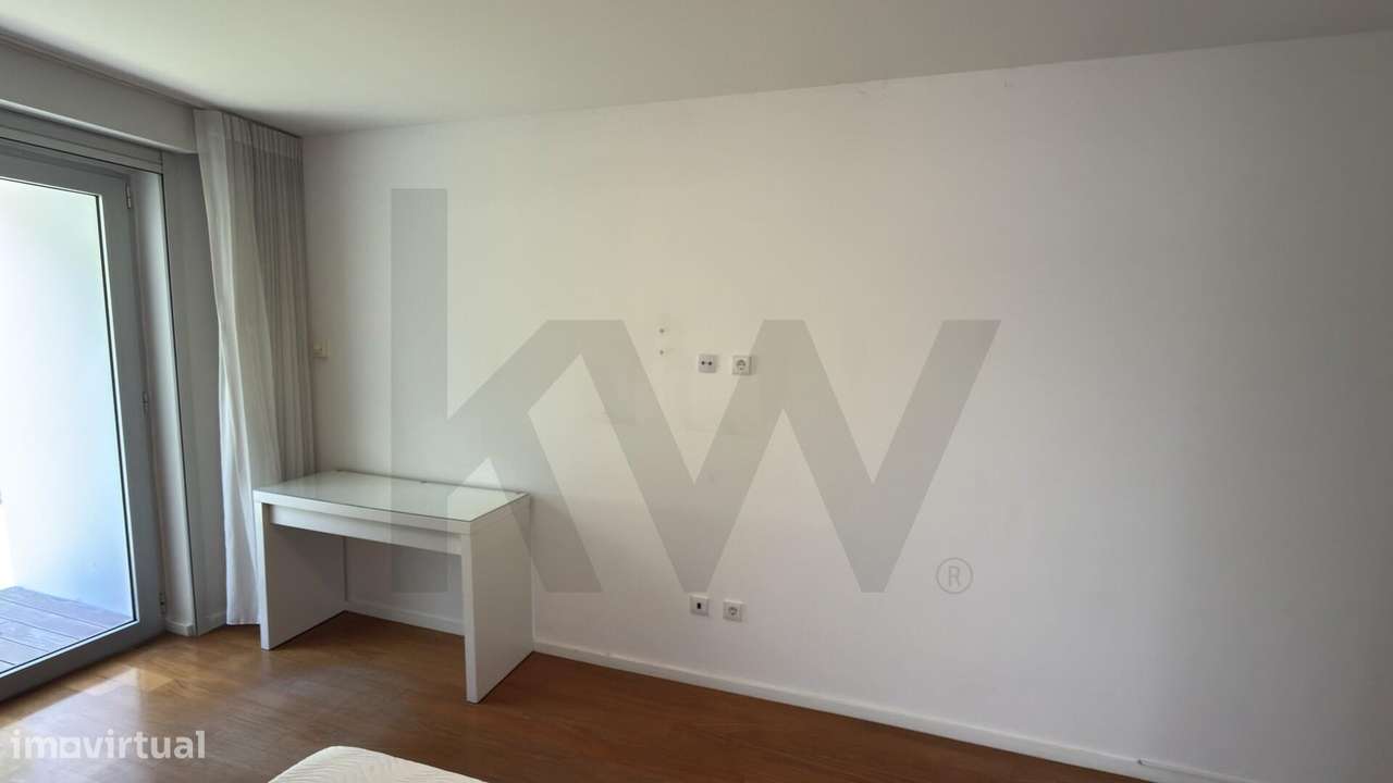 Apartamento T3 Condominio com piscina Belas Clube Campo-34