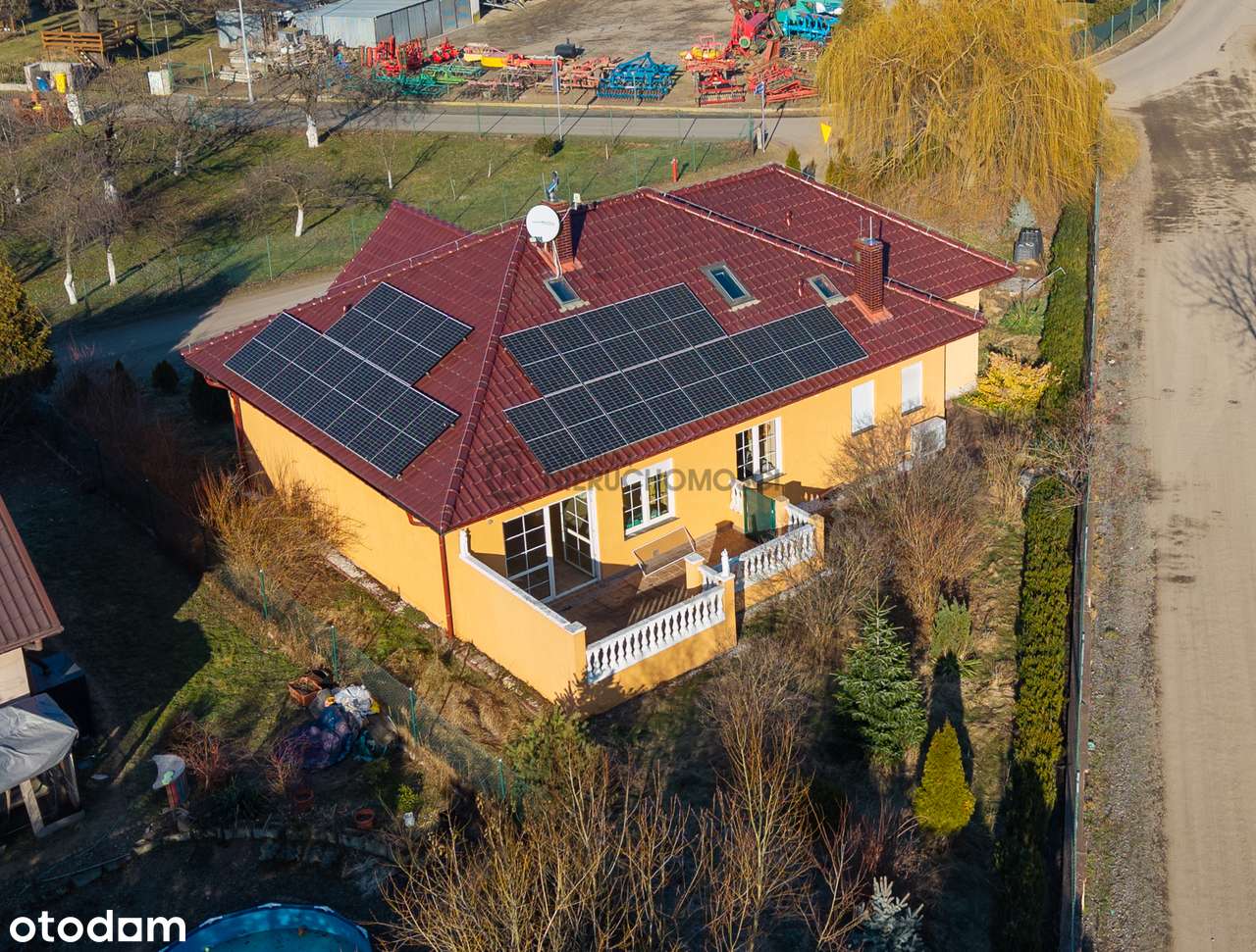 Funkcjonalny dom parterowy z fotowoltaiką – Prostynia, 3 km od Legnicy-1