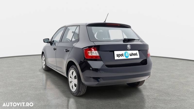 Skoda Fabia - 2