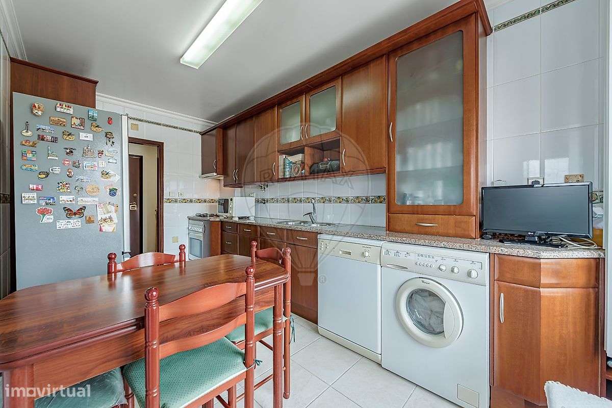 Apartamento T2 para arrendamento - Grande imagem: 4/16