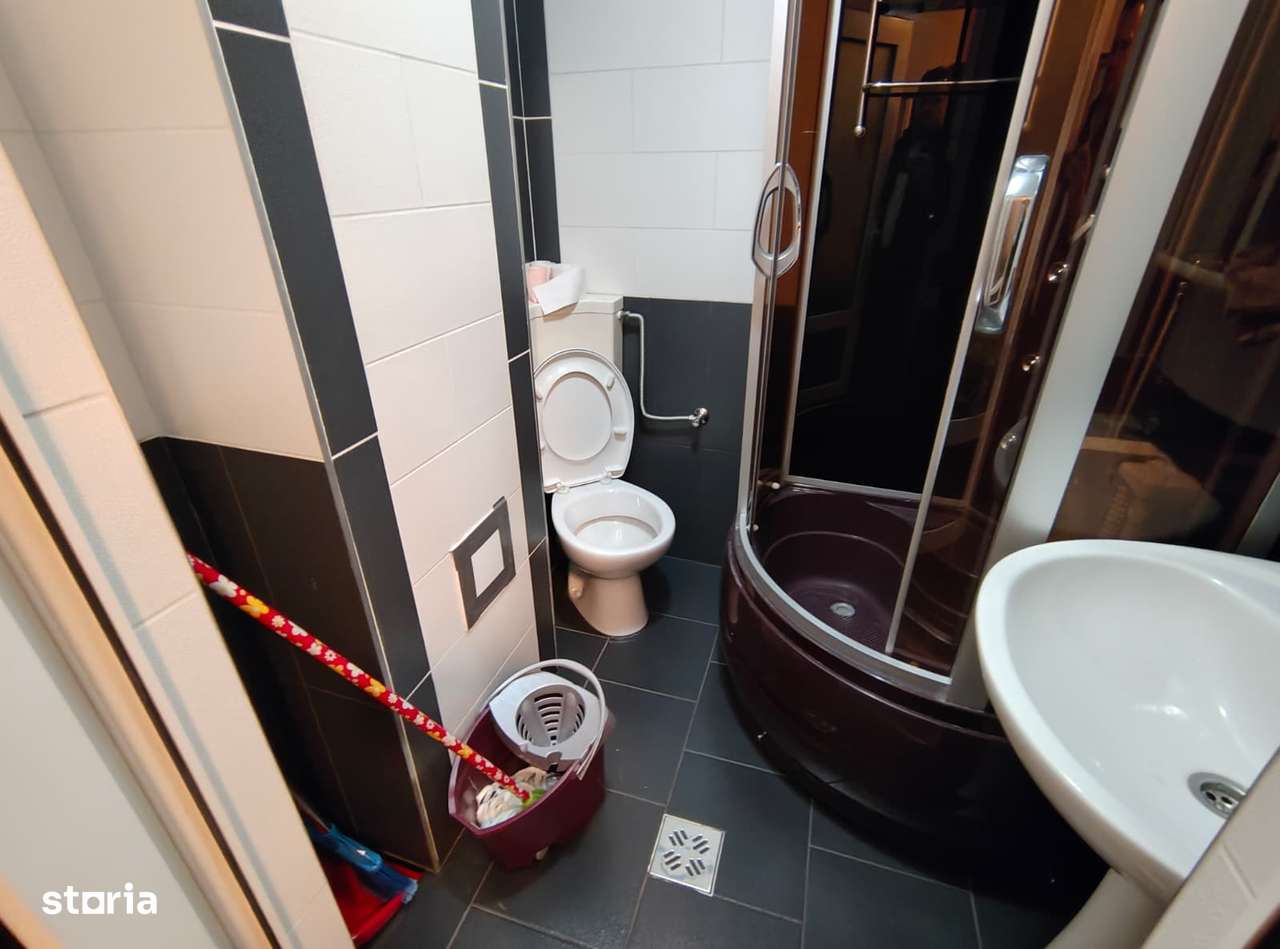 Birou, cosmetica, cab. psihologie in Ap. 1 camera, ultracentral-Grand - Imagine principală: 4/5