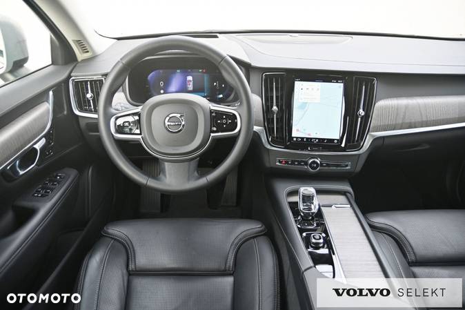 Volvo V90 Cross Country - 20