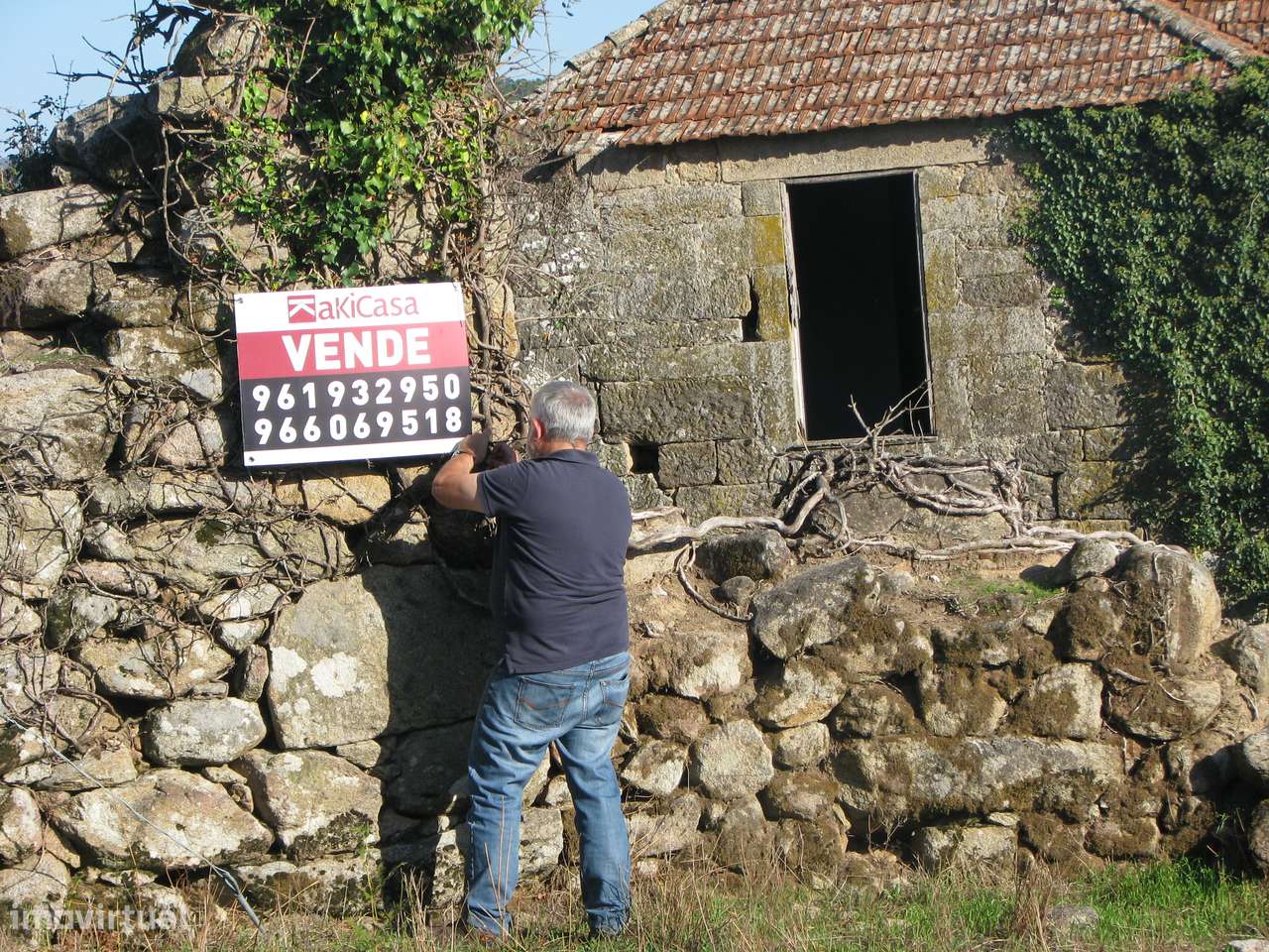Quinta com casa em ruínas-14