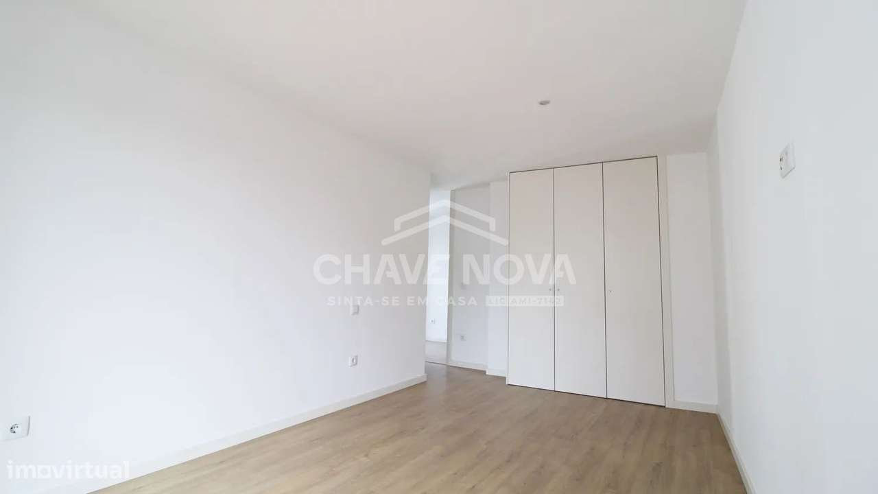 T2 Duplex Novo no Marquês – Porto-15