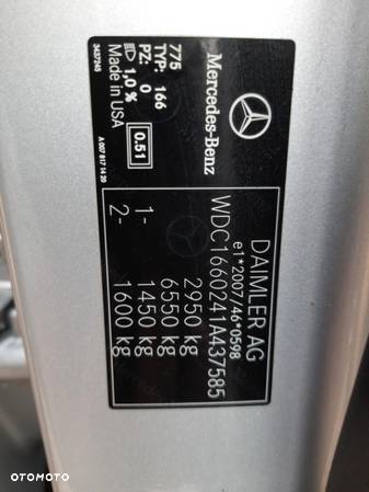 Mercedes-Benz ML 350 BlueTec 4-Matic - 31