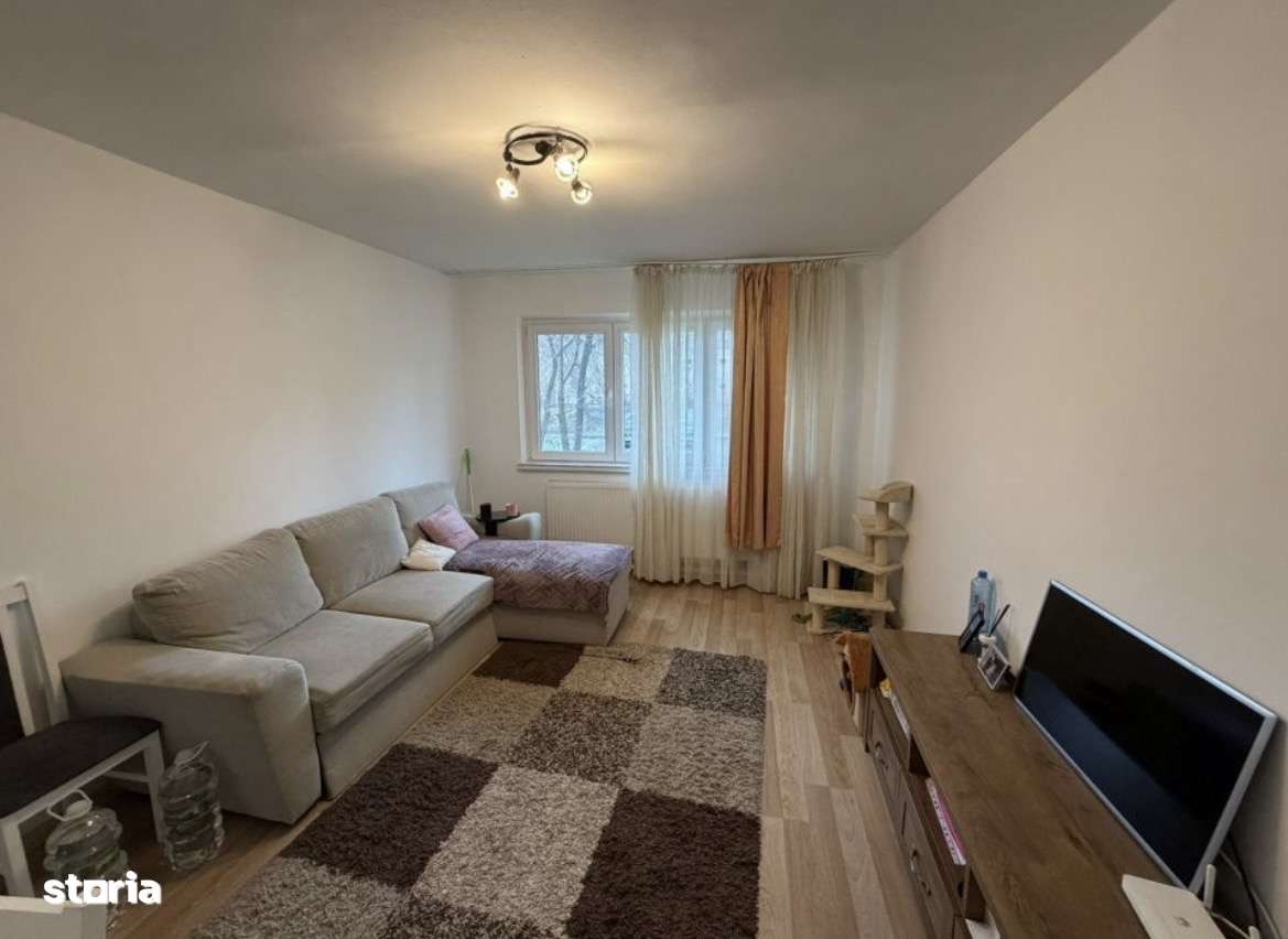 Apartament 3 camere Craiovita Orizont parter/4 centrală mobilat - Imagine principală: 1/9