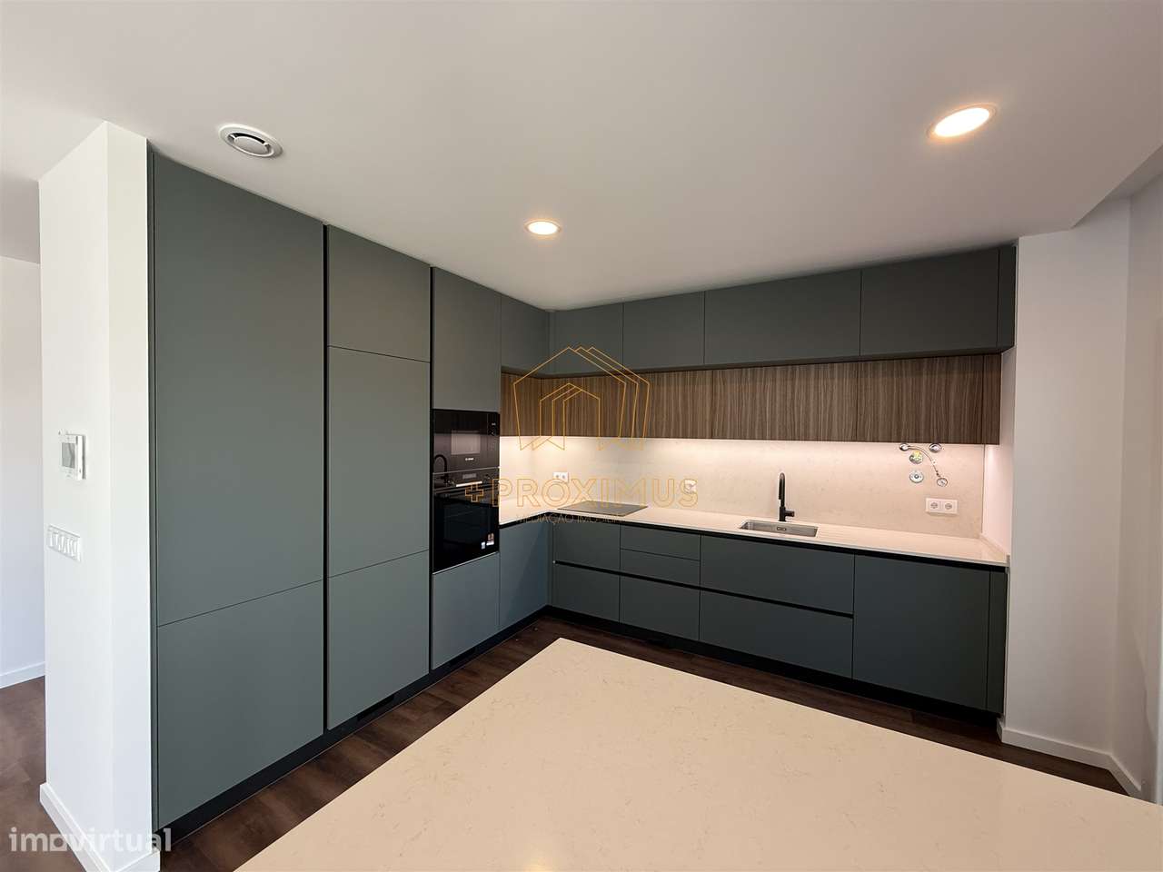 Apartamento T3 novo c/ garagem e terraço– Tavarede-9