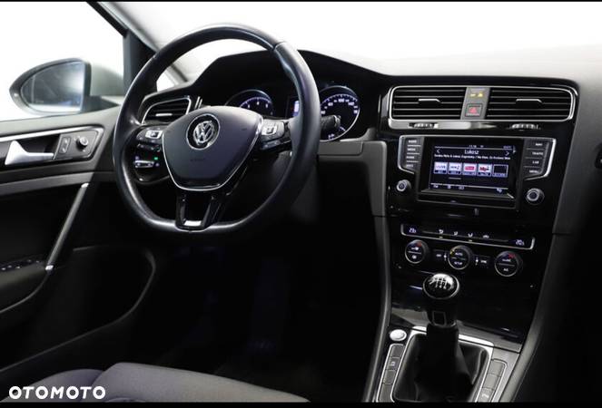 Volkswagen Golf 1.4 TSI (BlueMotion Technology) Comfortline - 12