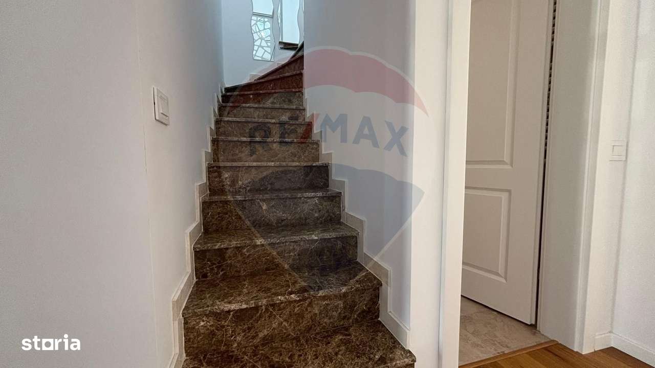 Casa de inchiriat termen lung Eforie Nord - Imagine principală: 4/20