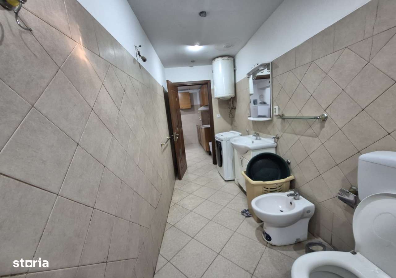 Casa Loc. Sântana,25km de Arad, gradină 1933 mp front stradal dublu-5